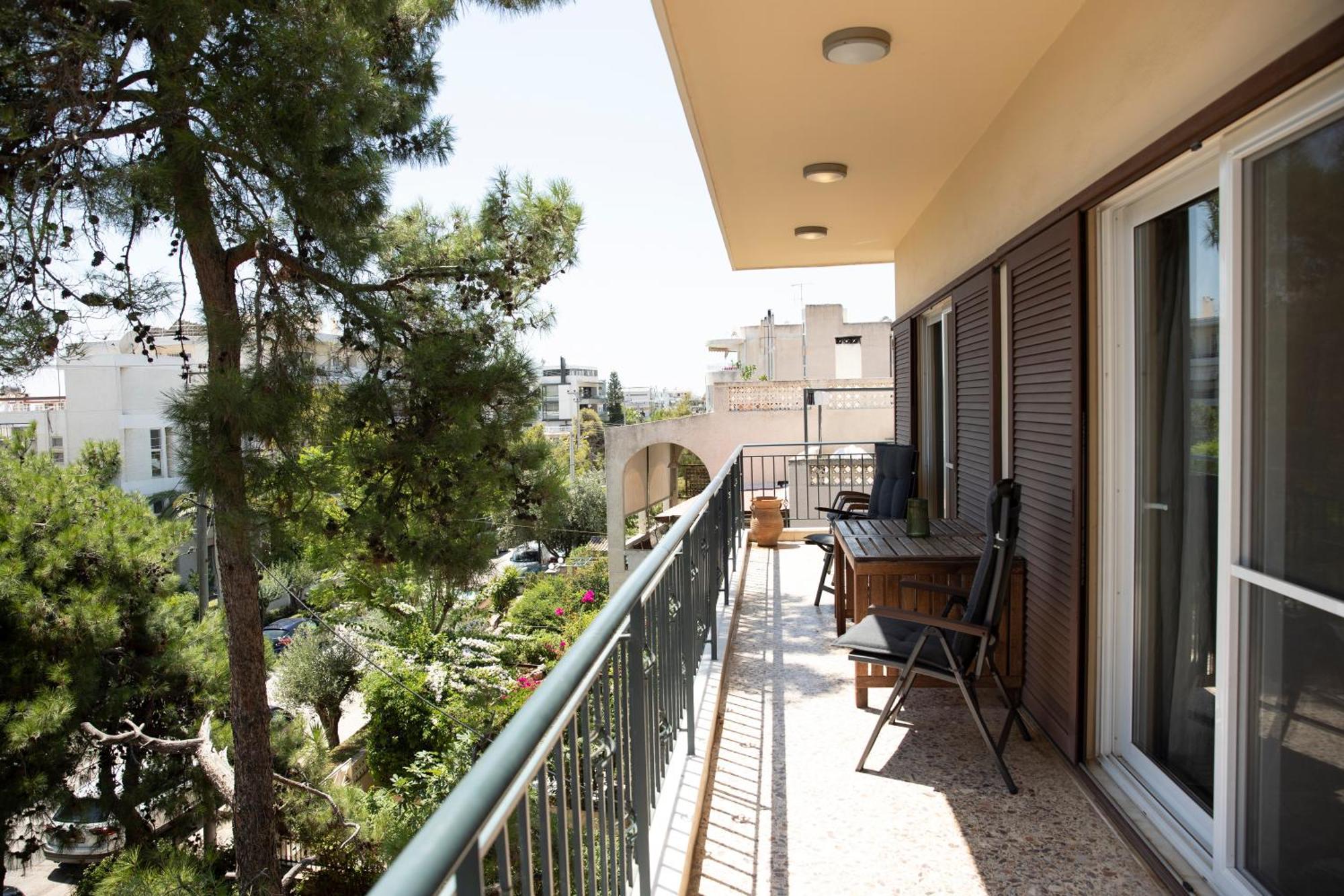 Spacious Glyfada Golf 4Br -Near Beach + Shops 雅典 外观 照片